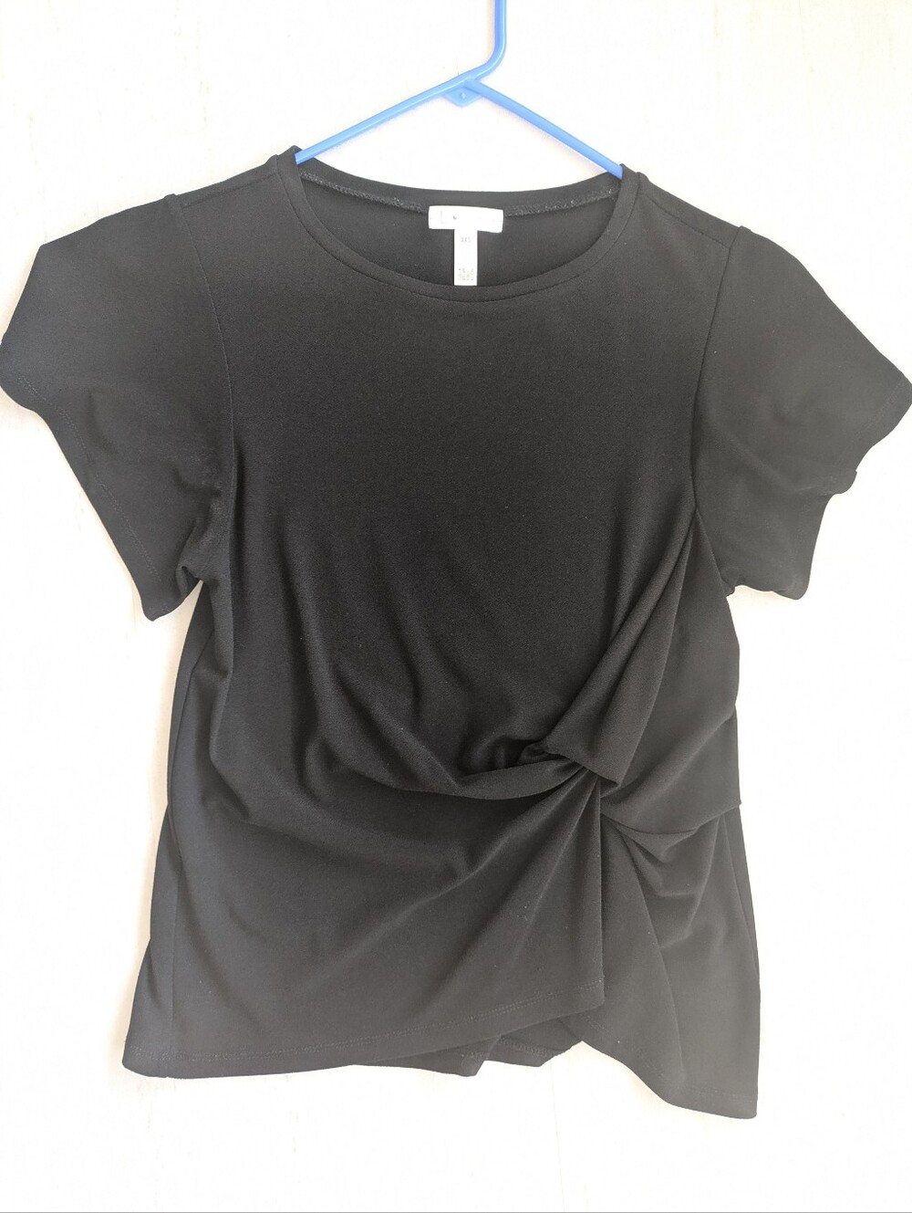 Leith Black Short Sleeve Twist Front Tee
